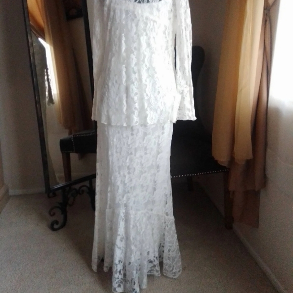 Lace Wedding Dress Formal Size 4 - Picture 6 of 12